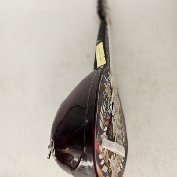 Vintage miniature imitation tortoiseshell and mother of pearl mandolin‎ - Picture 8 of 9